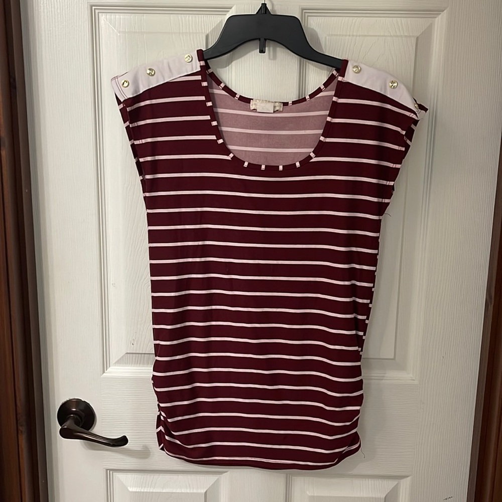 Large Sleeveless Striped Shirt - Burgundy Red